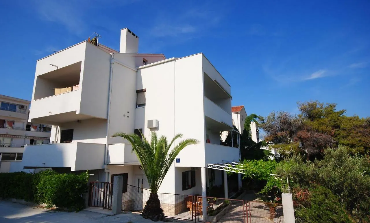 Apartment Raquil سبليت
