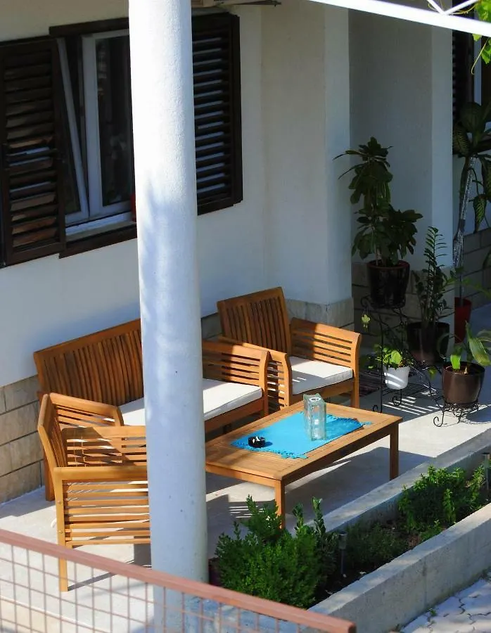 Apartment Raquil سبليت